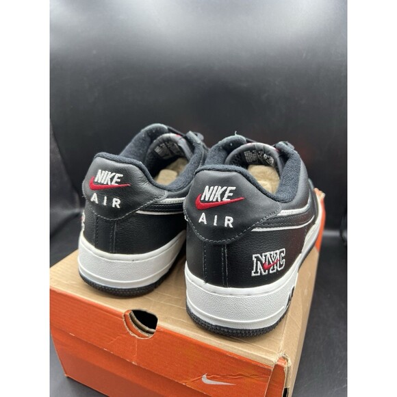 Nike Air Force 1 Low 03 Premium \'NYC\' Men’s Size 9 (306509-001) RARE DS main image 9